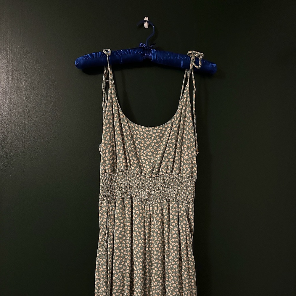 American Eagle Outfitters Green Floral Jumpsuit